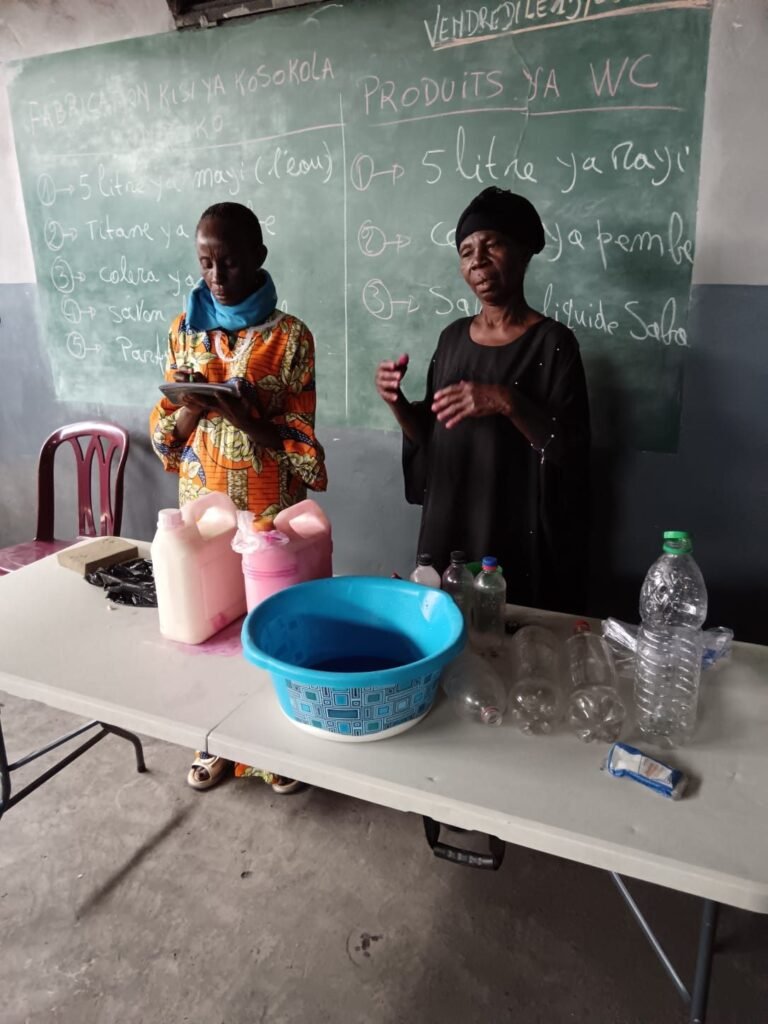 Formation : fabriquer ses propres produits ménagers – photo 2